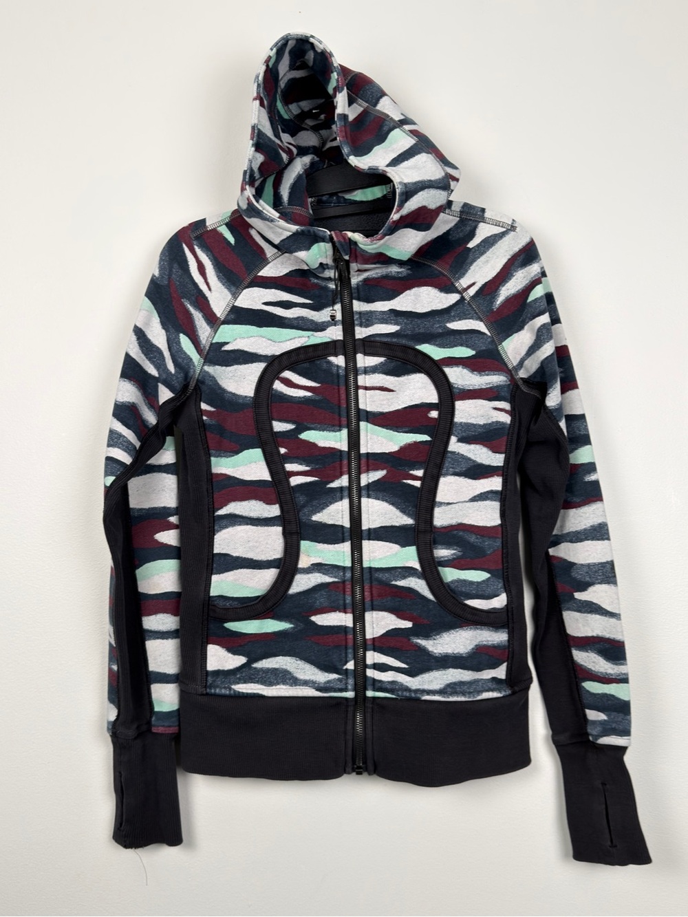 Lululemon Scuba Full Zip Abstract Camo Hoodie Size 6